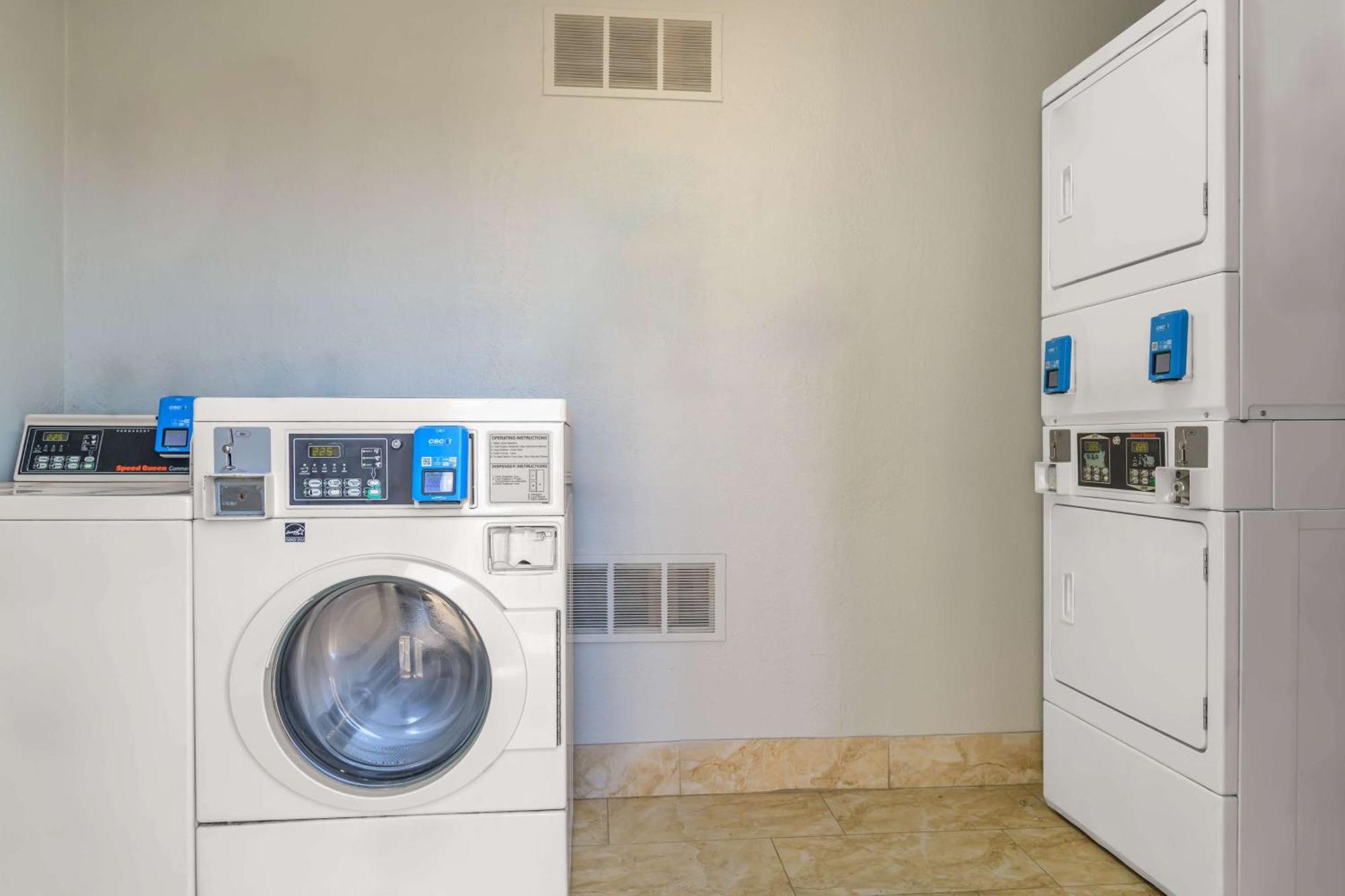 טופיקה Home 6 Motel מראה חיצוני תמונה