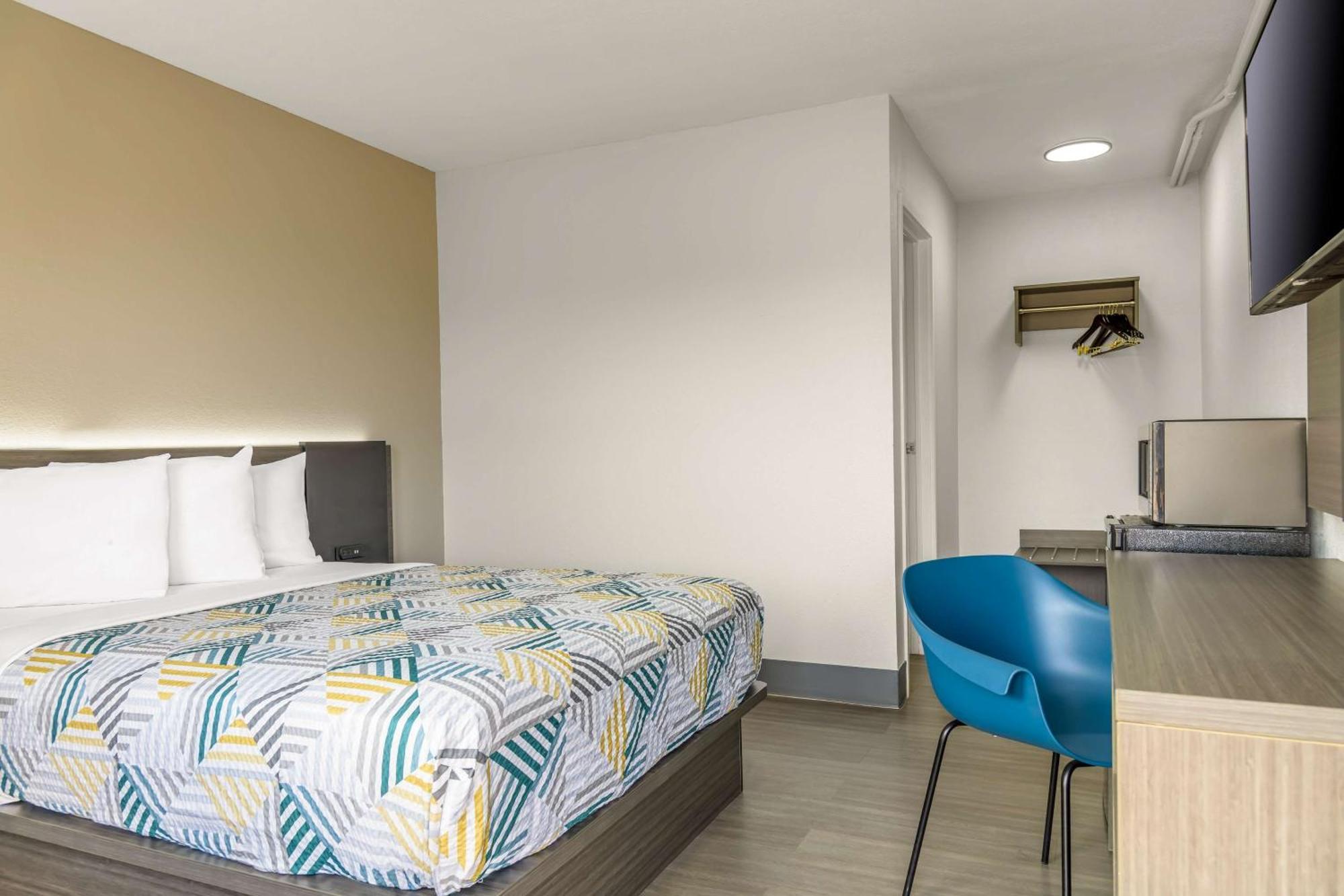 טופיקה Home 6 Motel מראה חיצוני תמונה