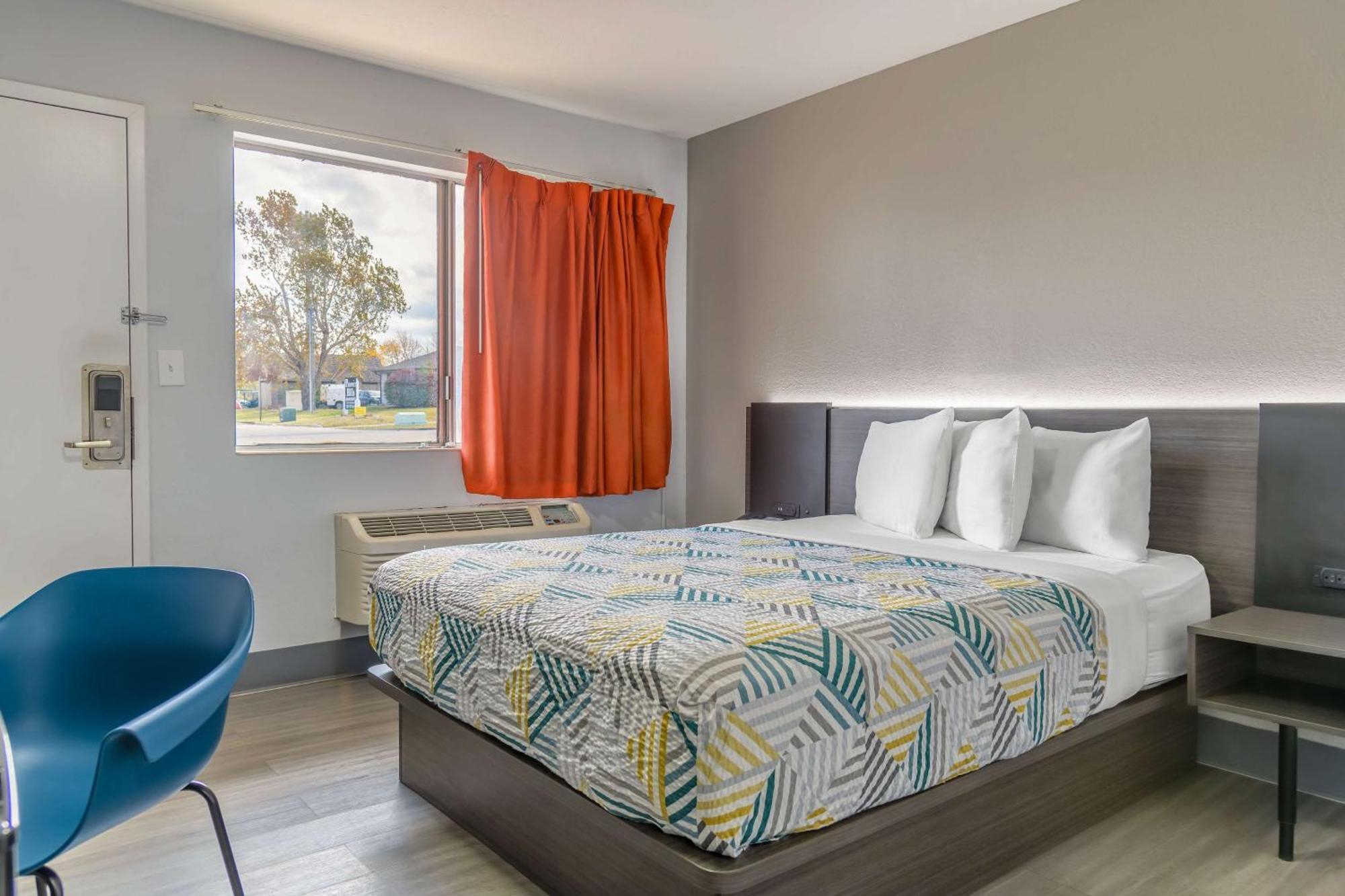 טופיקה Home 6 Motel מראה חיצוני תמונה