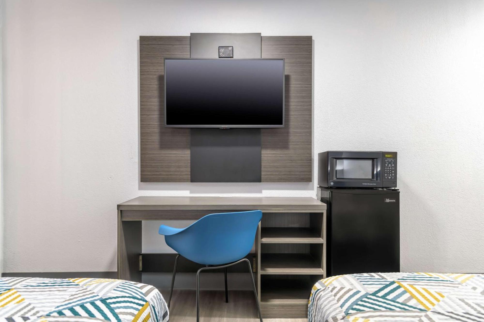 טופיקה Home 6 Motel מראה חיצוני תמונה
