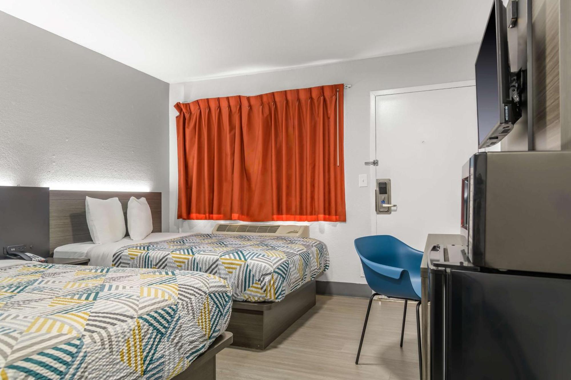 טופיקה Home 6 Motel מראה חיצוני תמונה