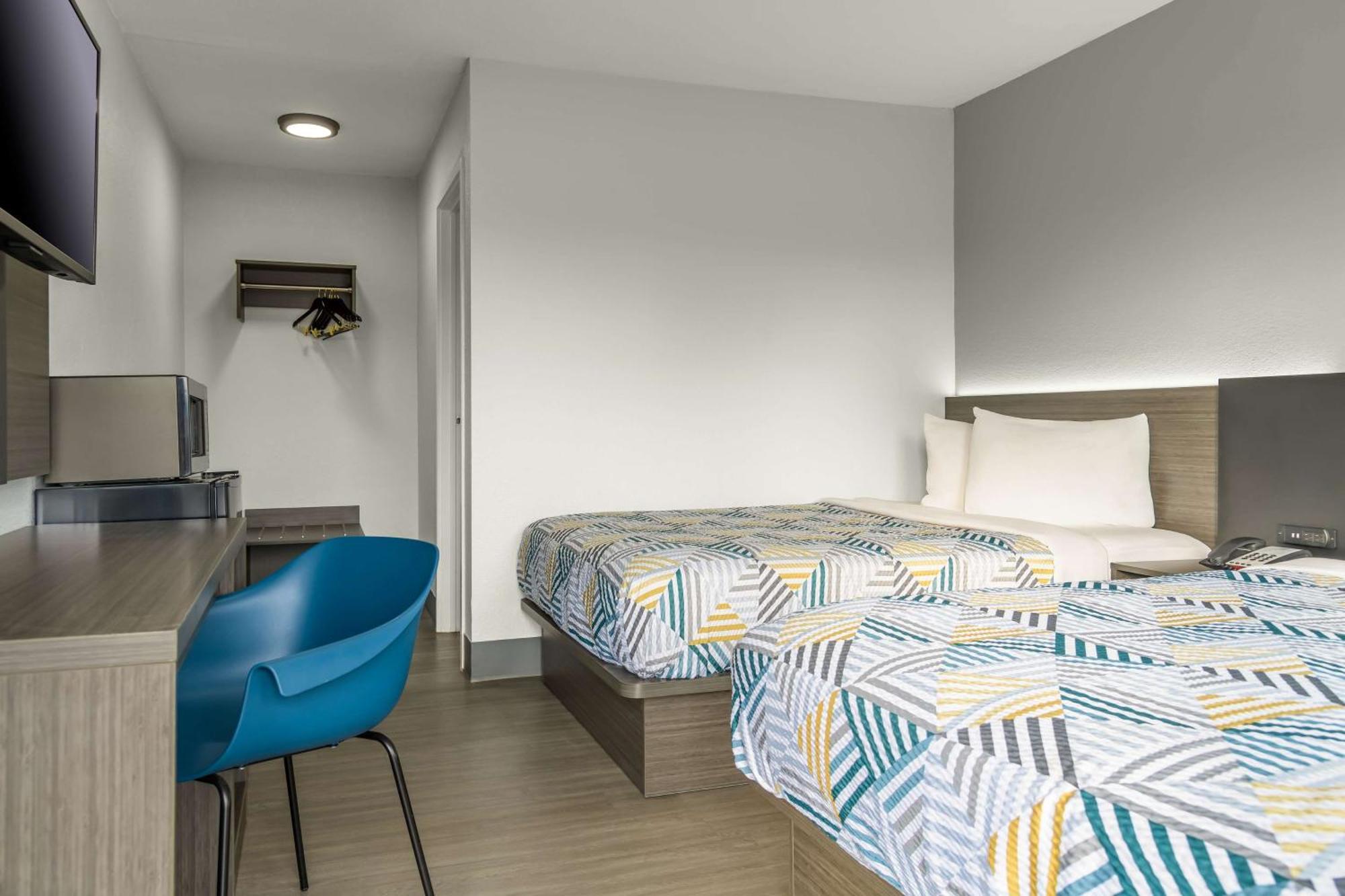 טופיקה Home 6 Motel מראה חיצוני תמונה